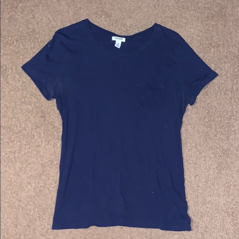 navy blue old navy tee